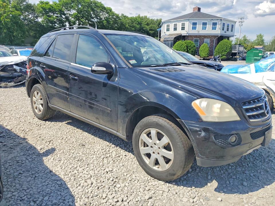 2007 Mercedes-benz M-klasse VIN 4JGBB86E47A201937 COPART salvage auction — NORMAL WEAR, Ma - Cert Of Title-Reconstrctd Coll, sold $400 on 2026-07-09 (photo 4)