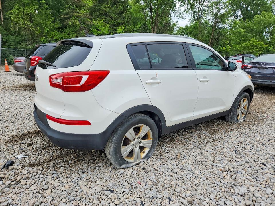 2013 Kia Sportage VIN KNDPBCA22D7458517 COPART salvage auction — MECHANICAL, Oh - Cert Of Title-Salvage, sold $1,100 on 2026-07-29 (photo 3)