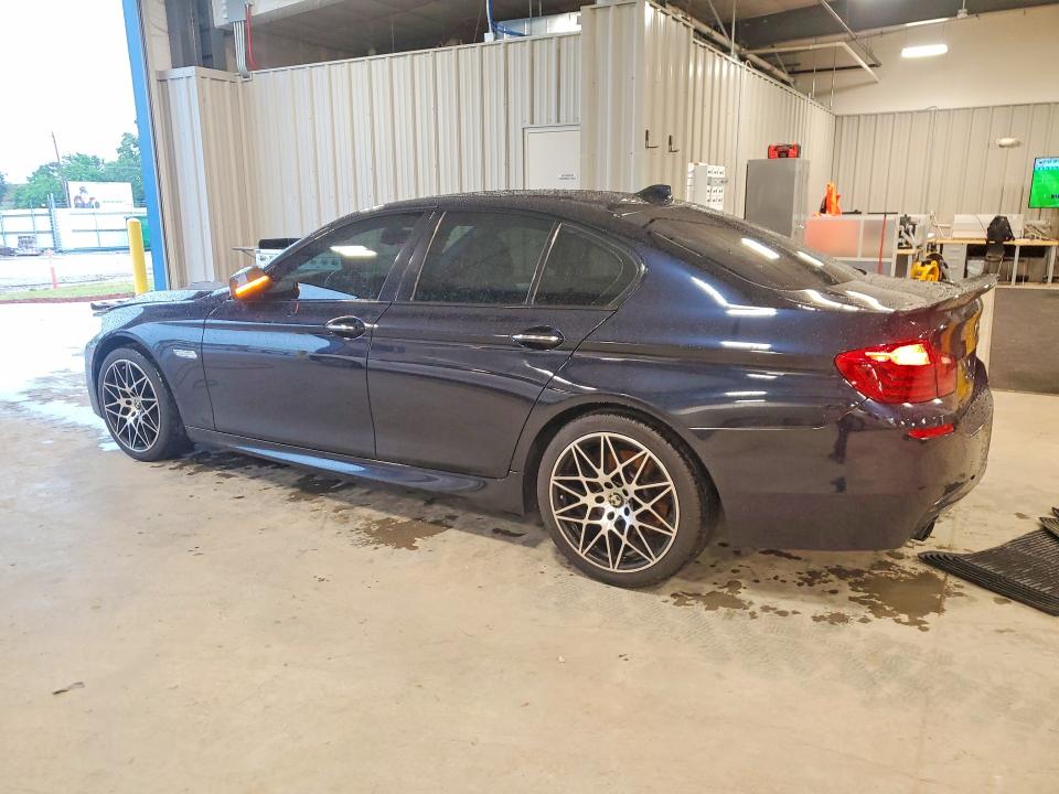 2015 BMW 5er VIN WBA5B3C56FD541349 COPART salvage auction — WATER/FLOOD, Il - Salvage Cert-Flood, sold $1,750 on 2026-07-31 (photo 2)