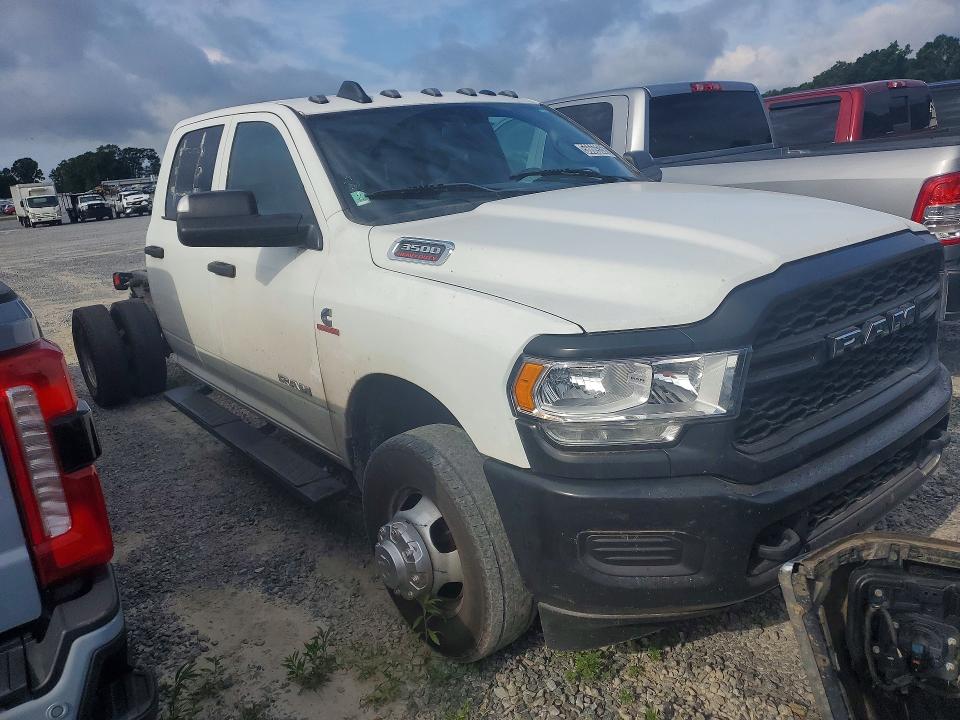2022 Ram 3500 VIN 3C7WRTCL0NG400797 COPART salvage auction — MECHANICAL, NC - DEALER ONLY CLEAN TITLE, sold $3,350 on 2026-07-09 (photo 4)