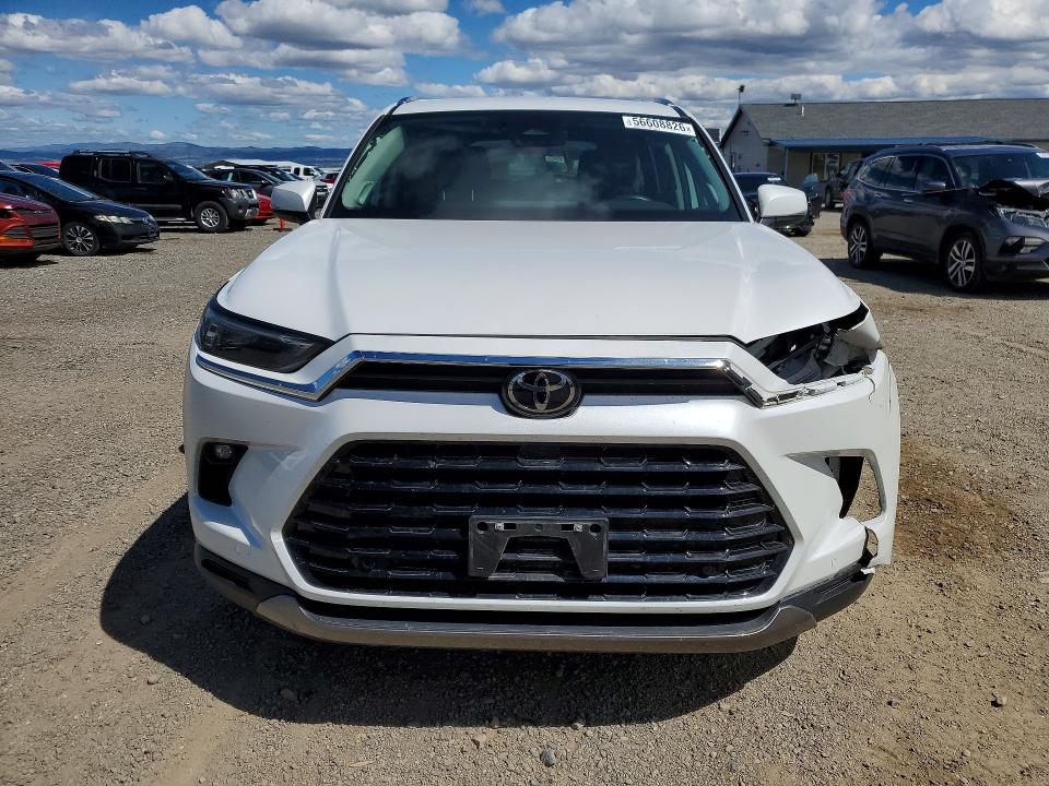 2024 Toyota Highlander VIN 5TDACAB57RS003188 COPART salvage auction — FRONT END, Id - Salvage Certificate Of Title, sold $1,750 on 2026-08-25 (photo 5)