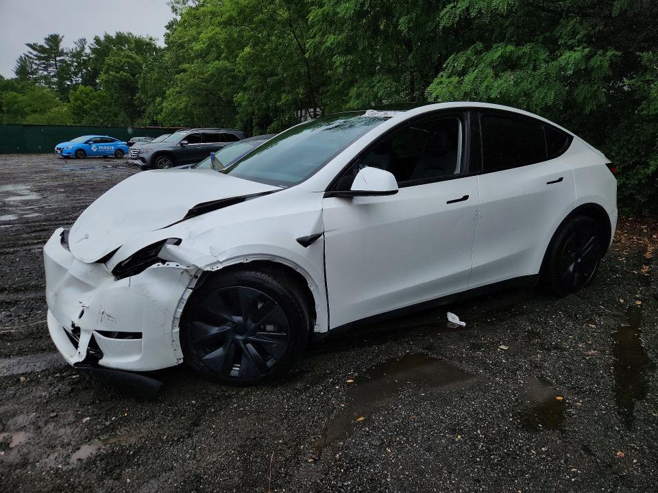 2025 Tesla Model y VIN 7SAYGDEE9SA370930 COPART salvage auction — FRONT END, Va - Cert Of Title - Salvage, sold $8,000 on 2026-07-30 (photo 1)