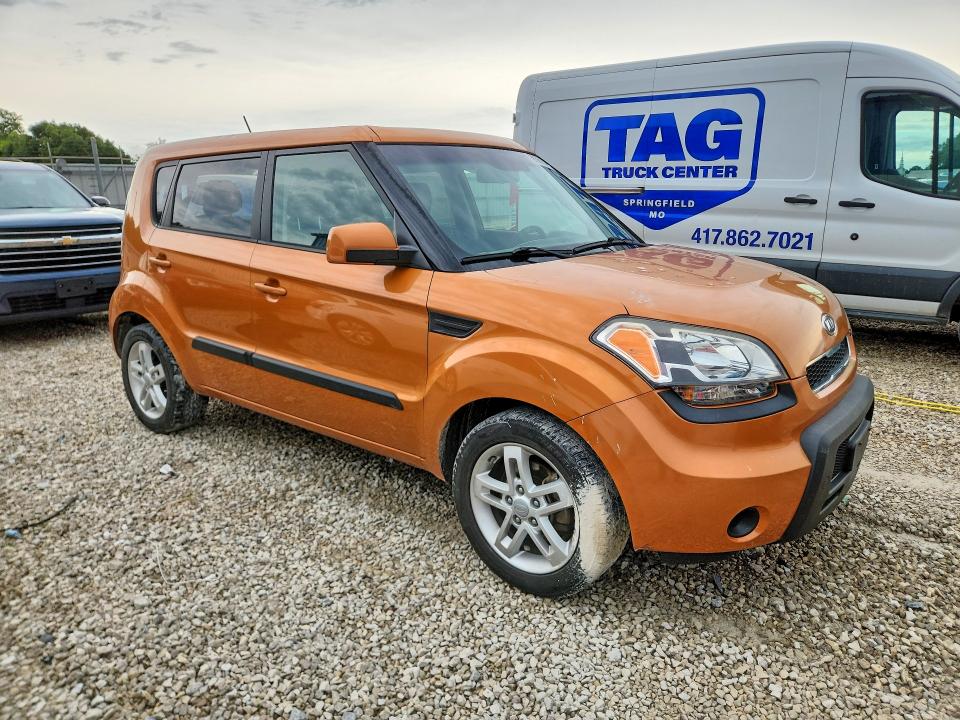 2011 Kia Soul VIN KNDJT2A21B7211063 COPART salvage auction — HAIL, MO - CERTIFICATE OF TITLE, sold $775 on 2026-07-27 (photo 4)