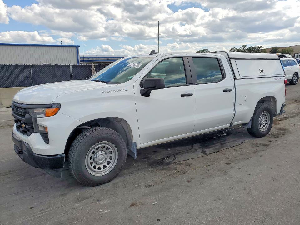 2024 Chevrolet VIN 1GCUDAED7RZ183462 — COPART salvage auction photo