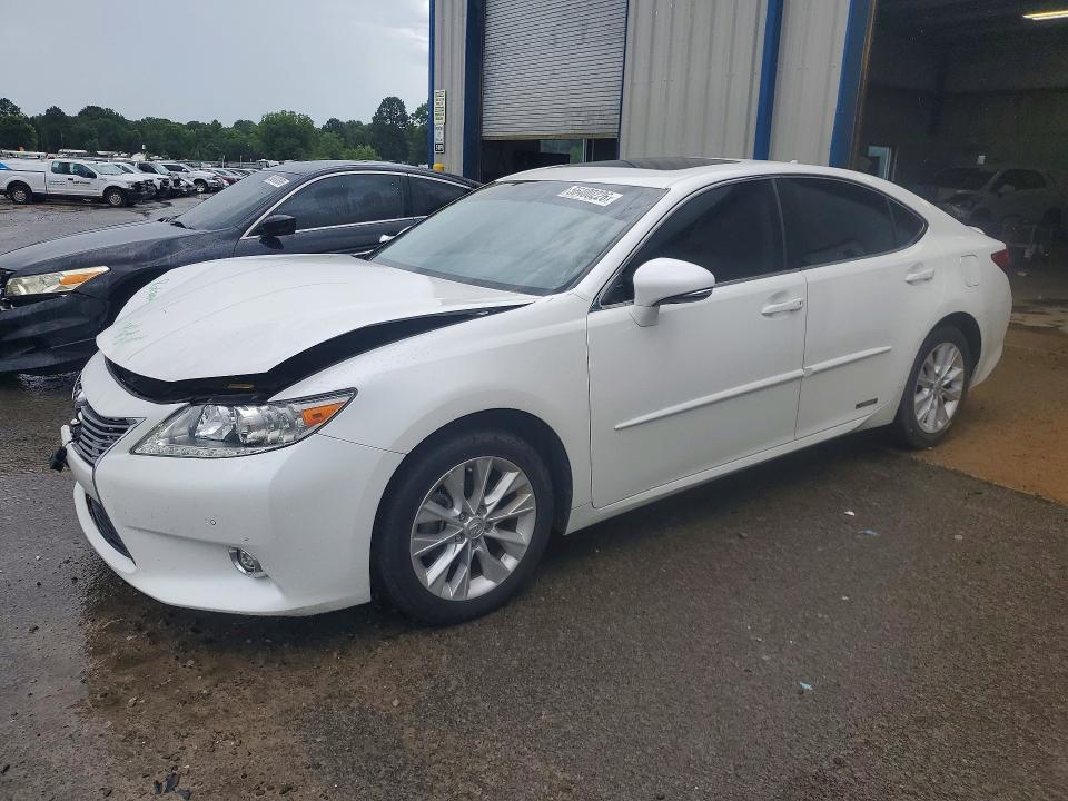 2014 Lexus ES VIN JTHBW1GG1E2045474 COPART salvage auction — FRONT END, Ar - Cert Of Title-Salvage, sold $2,100 on 2026-07-29 (photo 1)
