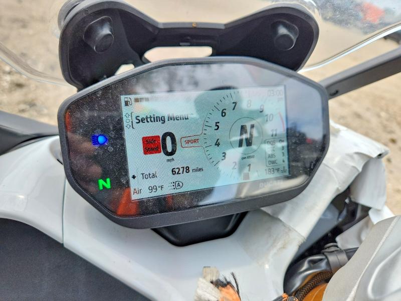 2024 Ducati Supersport VIN ZDMVABDS6RB006370 COPART salvage auction — FRONT END, DC - CERTIFICATE OF TITLE, sold $6,800 on 2026-07-09 (photo 7)