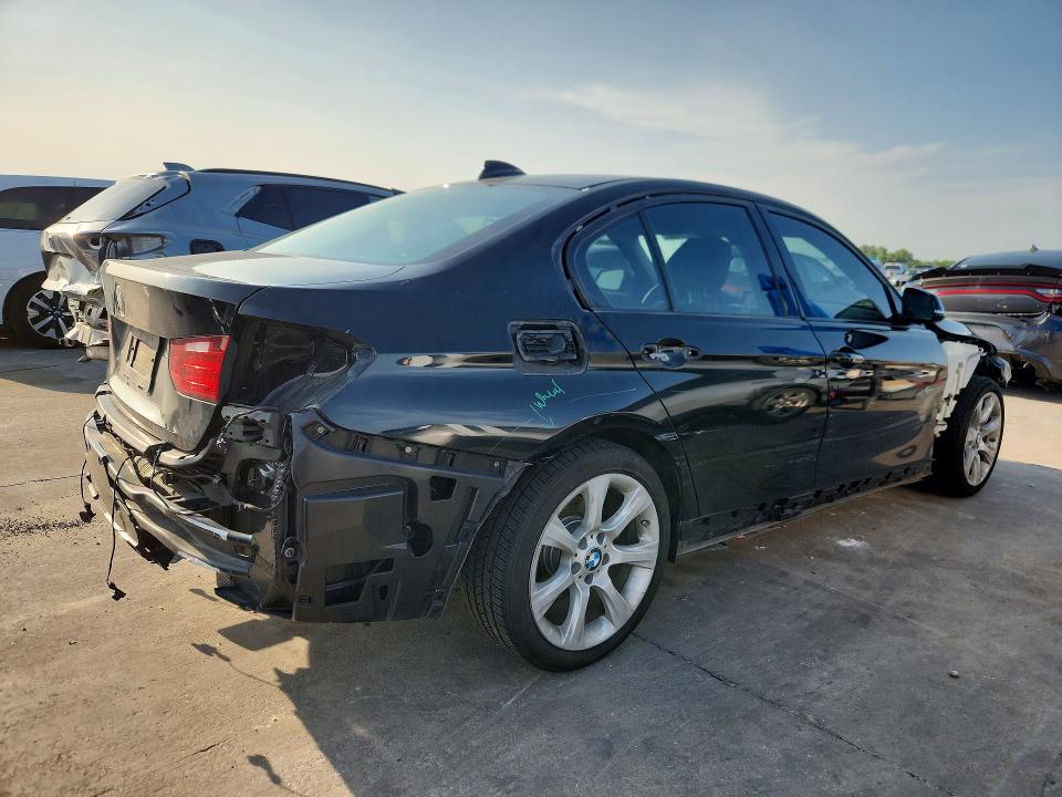 2015 BMW VIN WBA3B1G53FNT07475 COPART salvage auction — REAR END, Tx - Salvage Vehicle Title, sold $2,800 on 2026-07-06 (photo 3)
