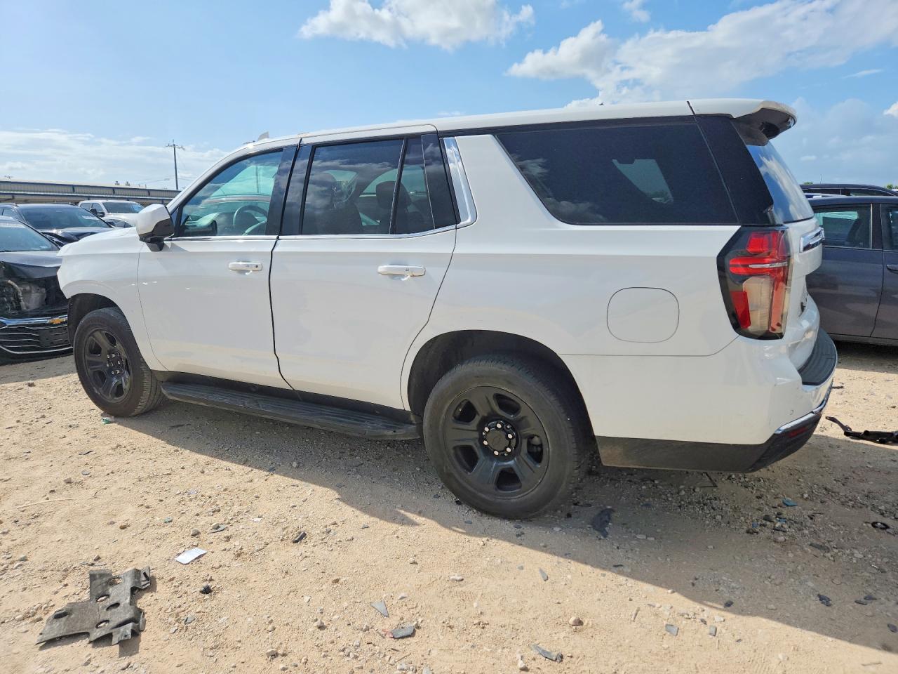 2021 Chevrolet Tahoe VIN 1GBSCLED8MR296260 COPART salvage auction — Minor Dent/Scratches, TX - CERTIFICATE OF TITLE (P), sold $8,300 on 2026-07-09 (photo 2)