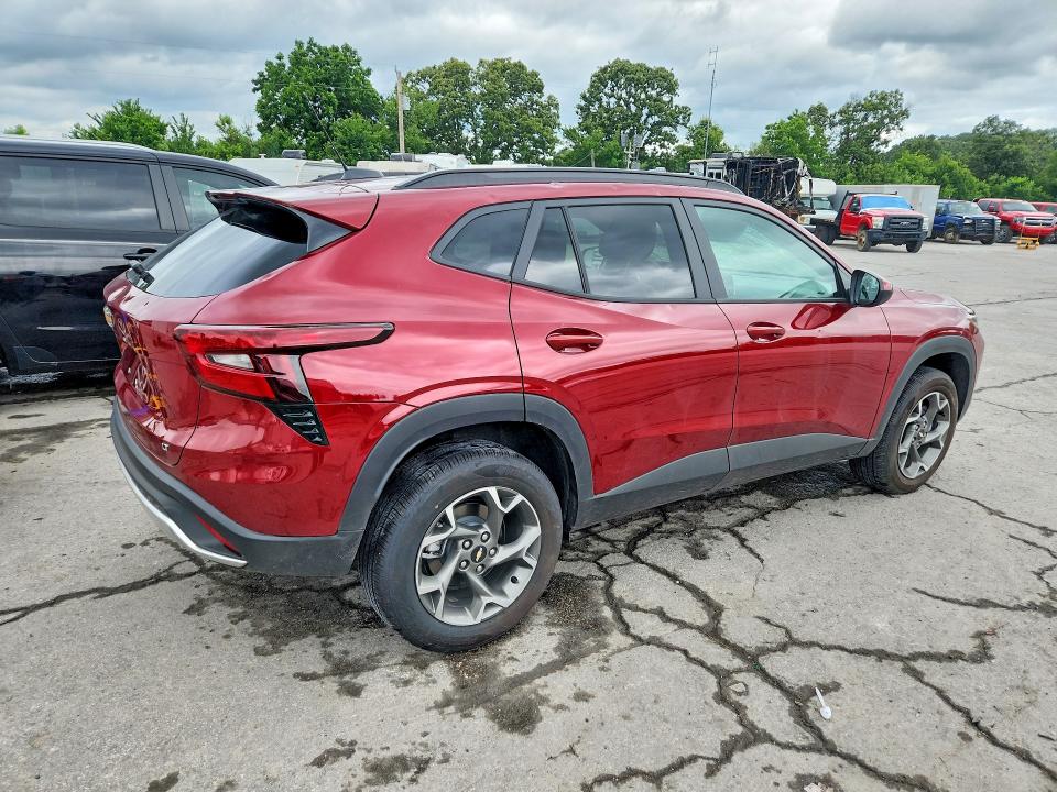 2025 Chevrolet Trax VIN KL77LHEP5SC262394 COPART salvage auction — HAIL, MO - SALVAGE CERTIFICATE OF TITLE, sold $8,900 on 2026-07-29 (photo 3)