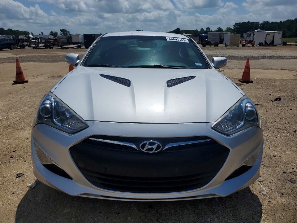 2015 Hyundai Genesis VIN KMHHU6KJ8FU124370 COPART salvage auction — REAR END, Tx - Salvage Vehicle Title, sold $1,950 on 2026-07-13 (photo 5)