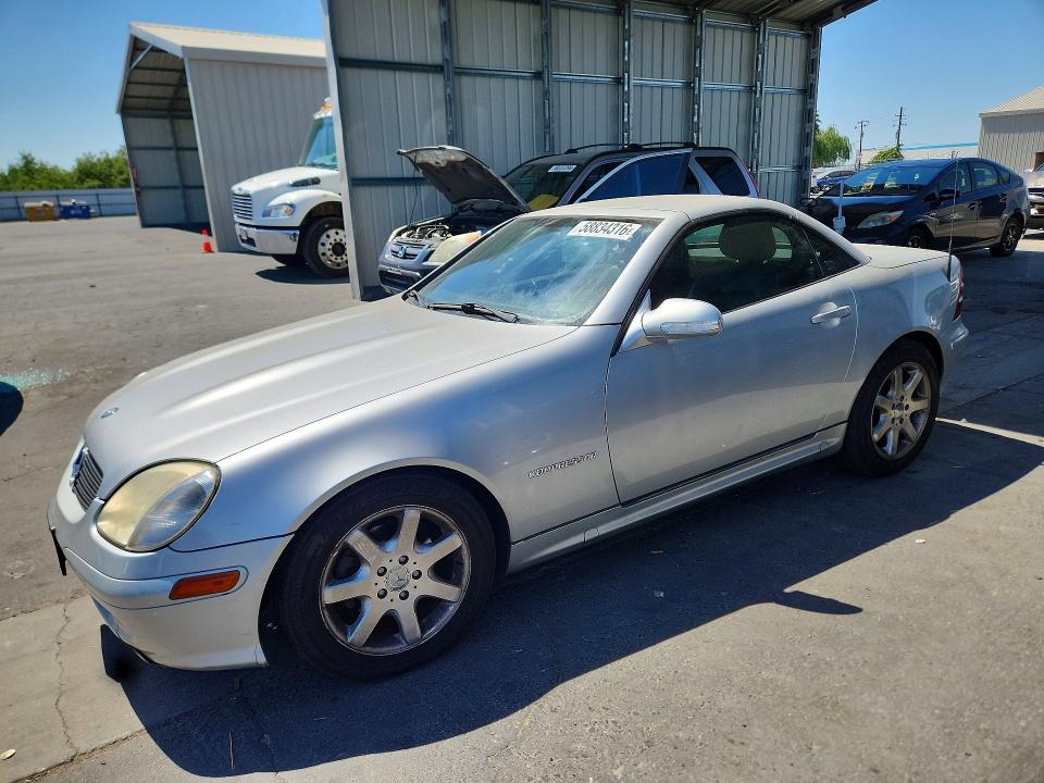 2002 Mercedes-benz Slk-klasse VIN WDBKK49F62F252545 COPART salvage auction — FRONT END, Ca - Salvage Certificate, sold $475 on 2026-07-13 (photo 1)