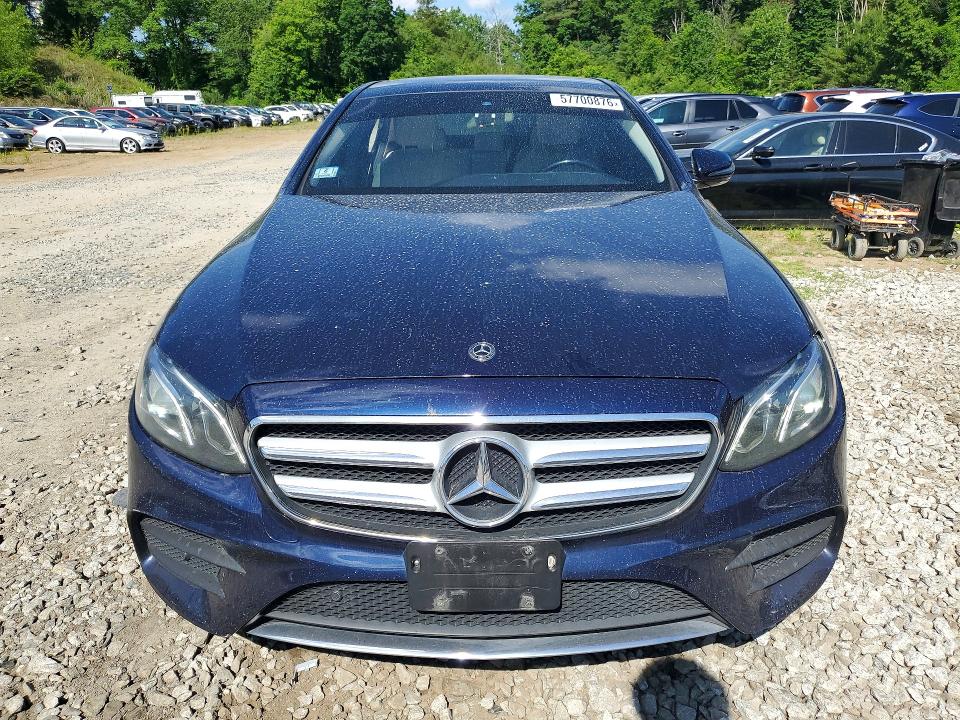 2018 Mercedes-benz E-klasse VIN WDDZF4KB2JA371562 COPART salvage auction — REAR END, Ma - Cert Of Title-Salvage, sold $5,300 on 2026-08-12 (photo 5)