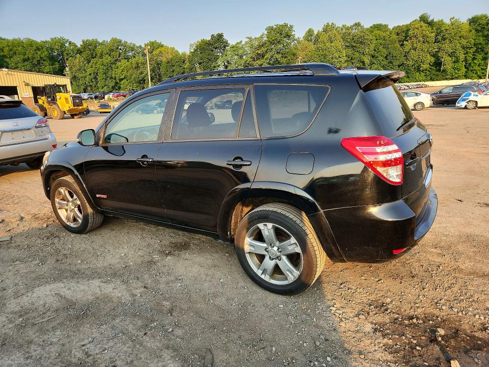 2011 Toyota Rav4 VIN JTMRF4DV6B5042424 COPART salvage auction — MINOR DENT/SCRATCHES, Ny - Certificate Of Title, sold $2,600 on 2026-07-09 (photo 2)