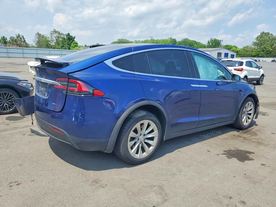 2018 Tesla Model x VIN 5YJXCAE22JF104143 COPART salvage auction — SIDE, Nj - Cert Of Title-Salvage, sold $550 on 2026-07-30 (photo 3)
