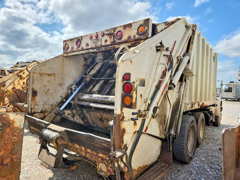 1998 International 4000 series VIN 1HTSDAARXWH498530 COPART salvage auction — MINOR DENT/SCRATCHES, Fl - Certificate Of Destruction (P), sold $300 on 2026-07-09 (photo 4)