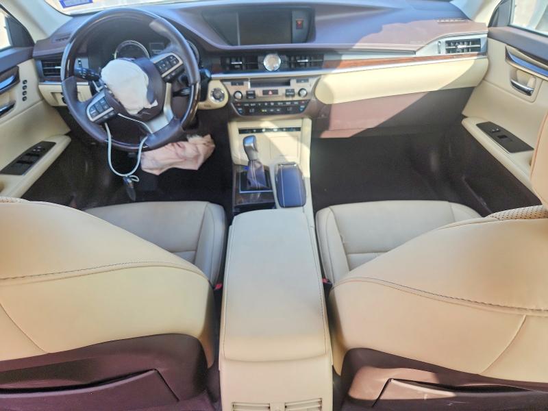 2017 Lexus VIN 58ABK1GG8HU074433 COPART salvage auction — FRONT END, Tx - Salvage Vehicle Title, sold $950 on 2026-07-29 (photo 8)
