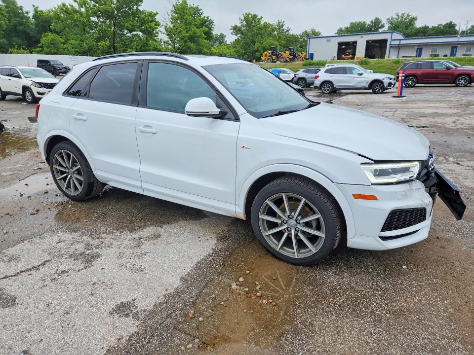 2018 Audi Q3 VIN WA1HCCFS2JR005664 COPART salvage auction — FRONT END, MO - SALVAGE CERTIFICATE OF TITLE, sold $2,600 on 2026-07-31 (photo 4)