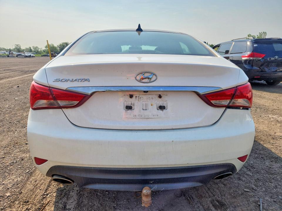 2014 Hyundai Sonata VIN 5NPEC4AC2EH907811 COPART salvage auction — REAR END, Qc - Gravement Accidente, sold $425 on 2026-07-28 (photo 6)