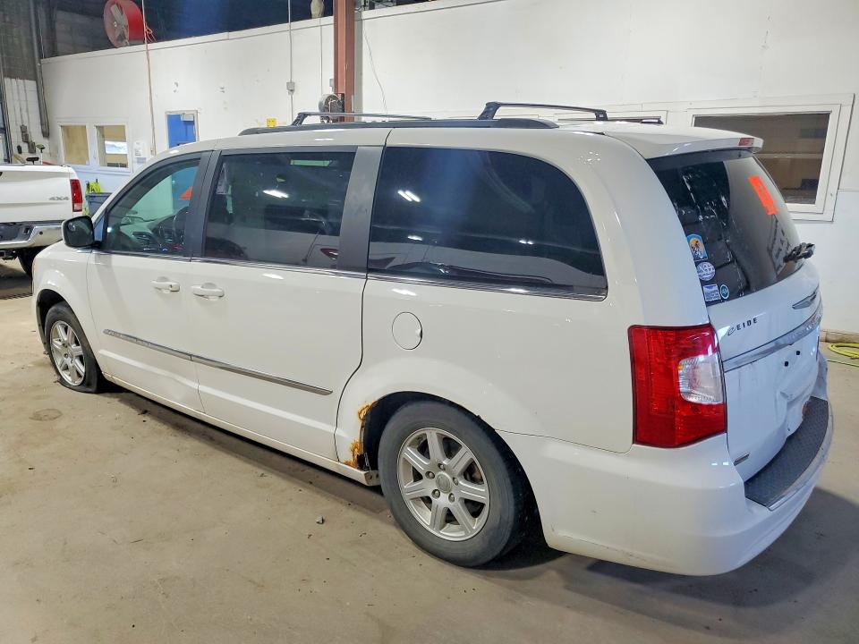2011 Chrysler Voyager VIN 2A4RR5DG4BR797339 COPART salvage auction — FRONT END, Wv - Certificate Of Title, sold $725 on 2026-07-09 (photo 2)