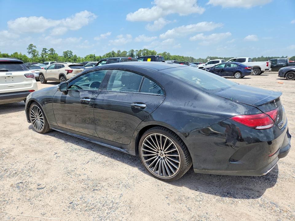2022 Mercedes-benz VIN W1K2J5KB8NA101070 COPART salvage auction — SIDE, Tx - Salvage Vehicle Title, sold $25,250 on 2026-07-07 (photo 2)