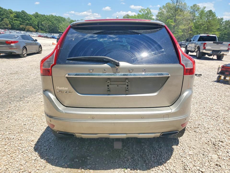 2014 Volvo VIN YV4952DL1E2553533 COPART salvage auction — UNDERCARRIAGE, Nc - Salvage Certificate Of Title, sold $2,000 on 2026-07-31 (photo 6)