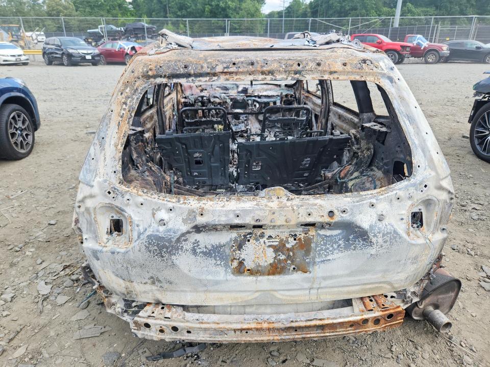 2023 Subaru Forester VIN JF2SKAJC8PH482411 COPART salvage auction — BURN, MD - CERT OF SALVAGE > 75% DAMAGE, sold $200 on 2026-07-17 (photo 6)