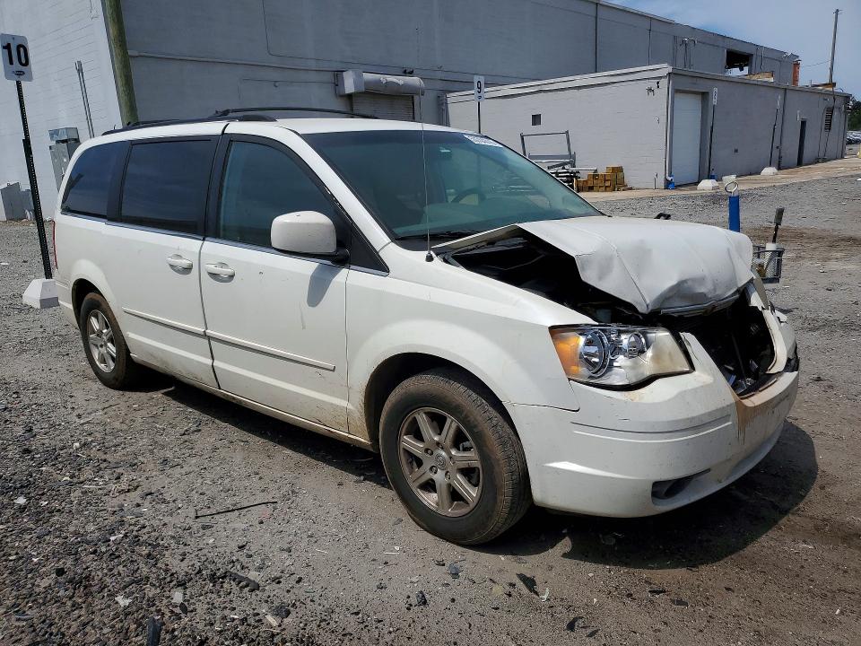 2008 Chrysler Town & country VIN 2A8HR54P18R141408 COPART salvage auction — FRONT END, Va - Cert Of Title - Salvage, sold $175 on 2026-07-29 (photo 4)