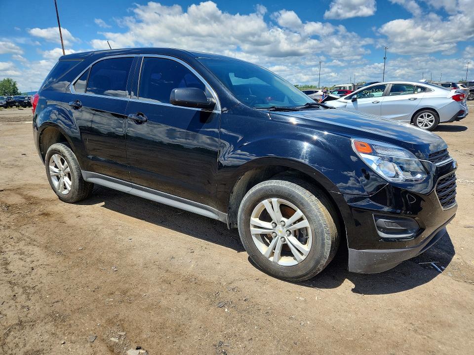 2017 Chevrolet Equinox VIN 2GNALBEK7H1571431 COPART salvage auction — MECHANICAL, Mi - Dealer Only Clean Title, sold $1,500 on 2026-07-02 (photo 4)