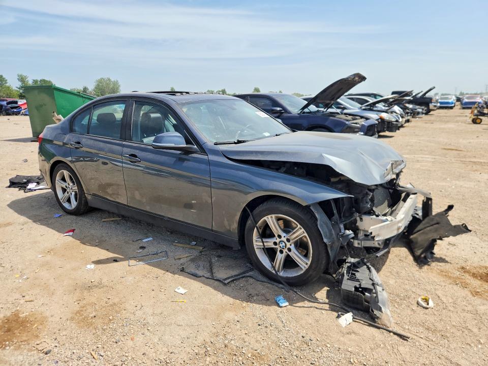 2013 BMW 3er VIN WBA3C3C57DF980761 COPART salvage auction — FRONT END, Il - Salvage Certificate, sold $650 on 2026-08-11 (photo 4)
