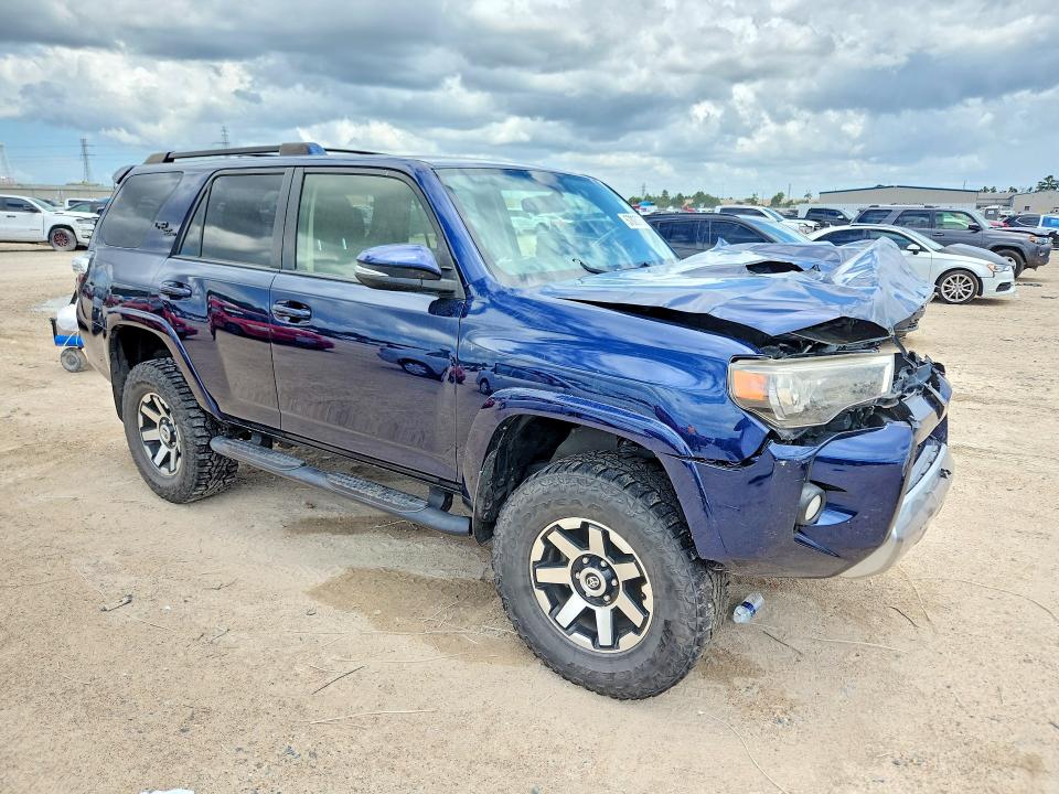 2019 Toyota 4runner VIN JTEBU5JR7K5646290 COPART salvage auction — FRONT END, Tx - Salvage Vehicle Title, sold $9,300 on 2026-07-24 (photo 4)