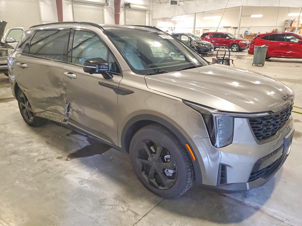2026 Kia VIN KNDRKDJG3T5439012 COPART salvage auction — SIDE, Mn - Cert Of Title-Salvage, sold $5,700 on 2026-07-27 (photo 4)