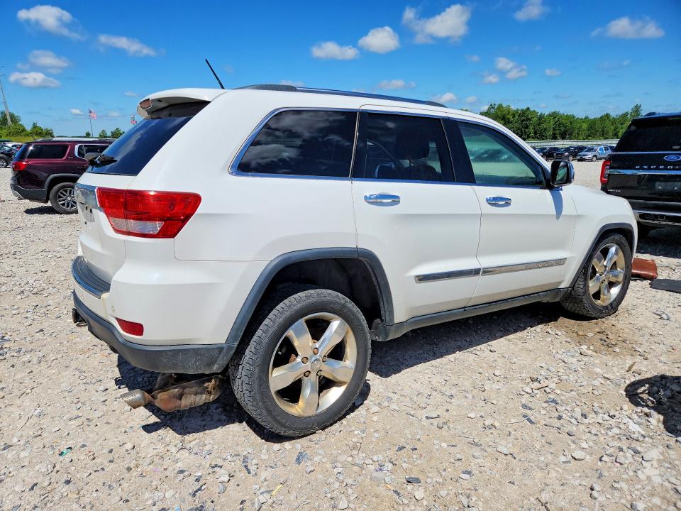 2013 Jeep Grand cherokee VIN 1C4RJFCG1DC511091 COPART salvage auction — UNDERCARRIAGE, MI - CERTIFICATE OF TITLE, sold $1,400 on 2026-08-02 (photo 3)
