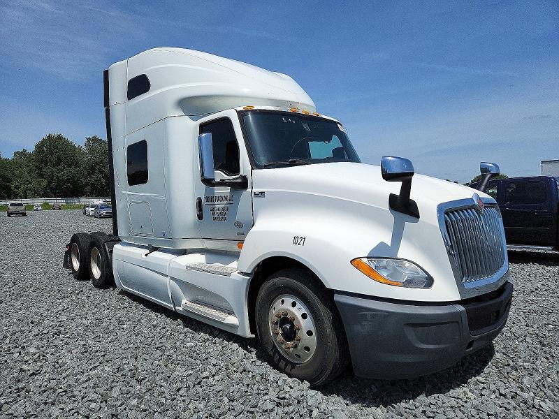 2019 International VIN 3HSDZTZR2KN649519 COPART salvage auction — NORMAL WEAR, Mi - Certificate Of Title, sold $13,900 on 2026-07-28 (photo 1)