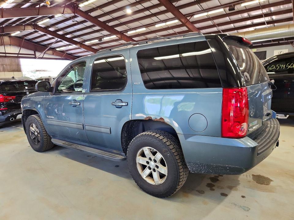 2010 Gmc Yukon VIN 1GKUKCE05AR101610 COPART salvage auction — FRONT END, Me - Certificate Of Title, sold $450 on 2026-07-09 (photo 2)