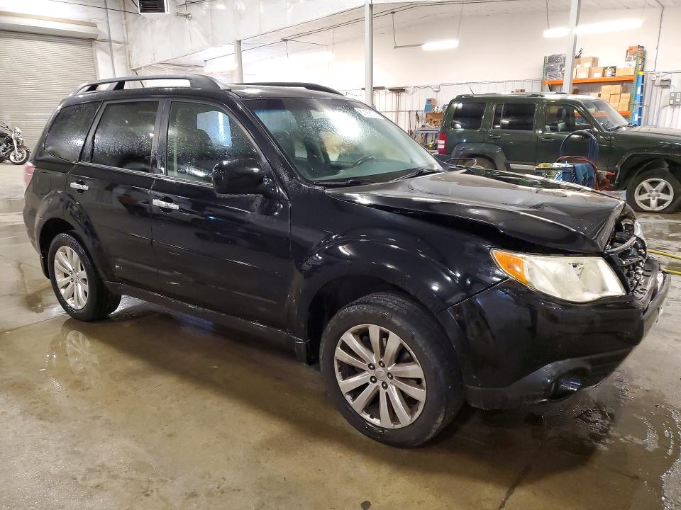 2012 Subaru Forester VIN JF2SHBEC4CH436647 COPART salvage auction — FRONT END, Mn - Cert Of Title-Prior Salvage, sold $975 on 2026-07-20 (photo 4)