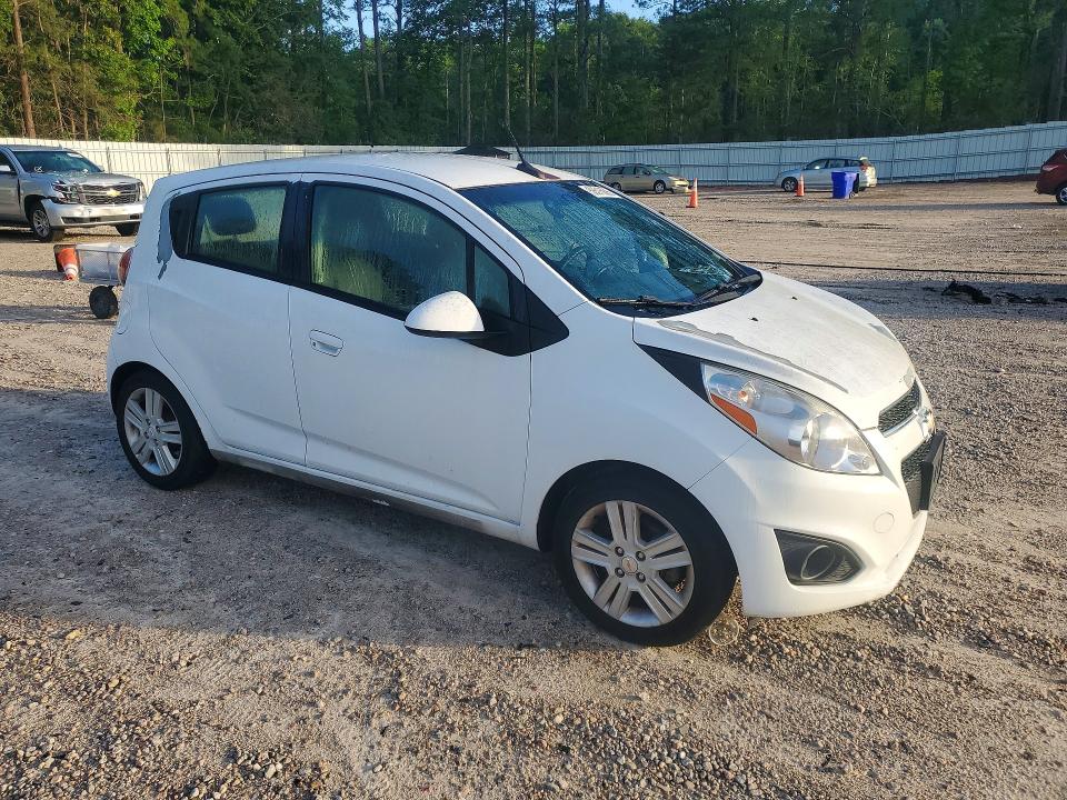 2014 Chevrolet Spark VIN KL8CD6S91EC533392 COPART salvage auction — MINOR DENT/SCRATCHES, Nc - Dealer Only Clean Title, sold $650 on 2026-07-17 (photo 4)