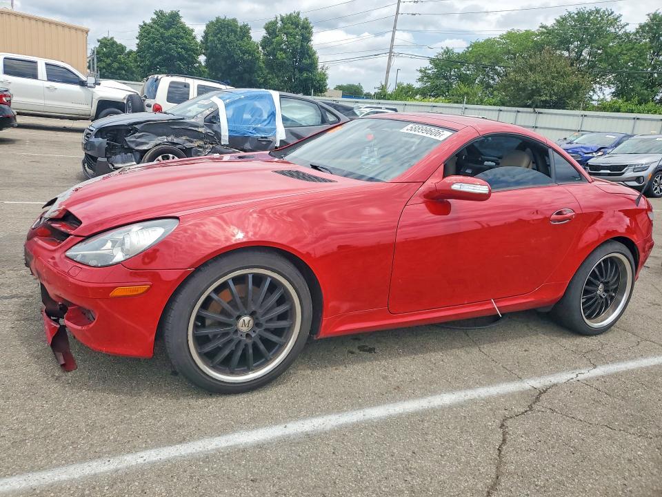 2007 Mercedes-benz Slk-klasse VIN WDBWK54F37F167703 COPART salvage auction — ENGINE BURN, Oh - Cert Of Title-Salvage, sold $325 on 2026-07-15 (photo 1)