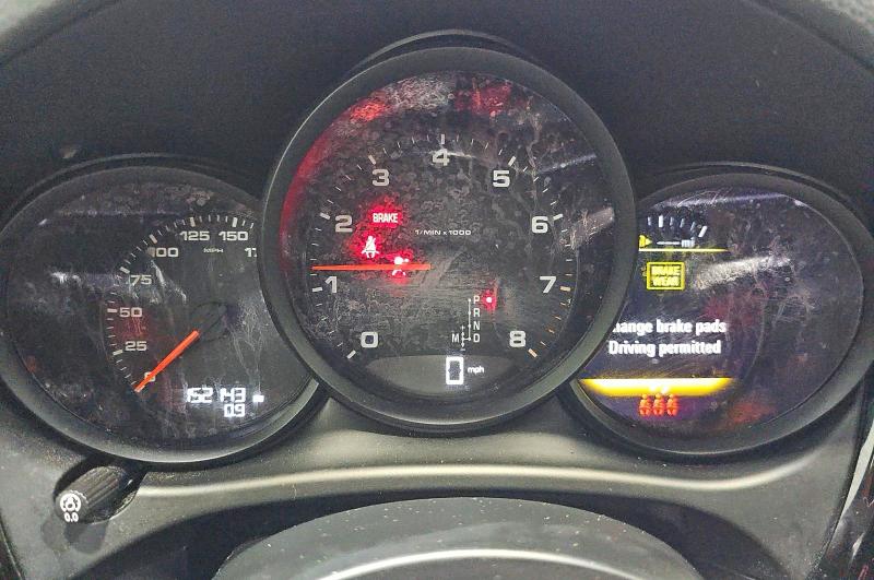 2021 Porsche Macan VIN WP1AA2A57MLB08979 COPART salvage auction — NORMAL WEAR, VA - CERTIFICATE OF TITLE (P), sold $17,700 on 2026-07-27 (photo 8)