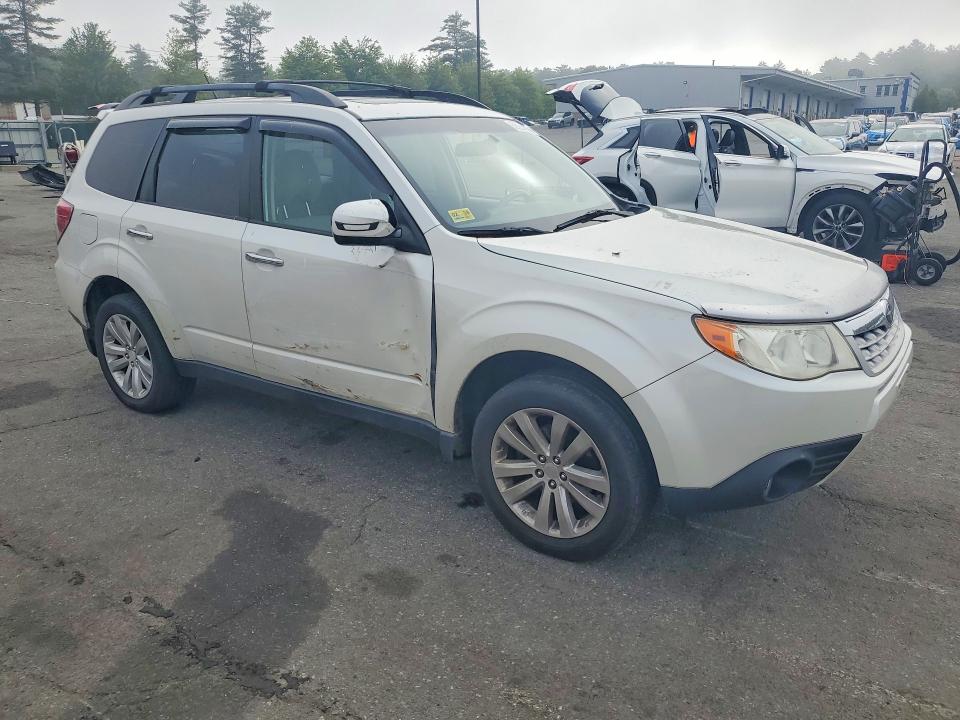 2011 Subaru Forester VIN JF2SHADC4BH764452 COPART salvage auction — SIDE, Ri - Salvage Certificate Of Title, sold $950 on 2026-07-21 (photo 4)