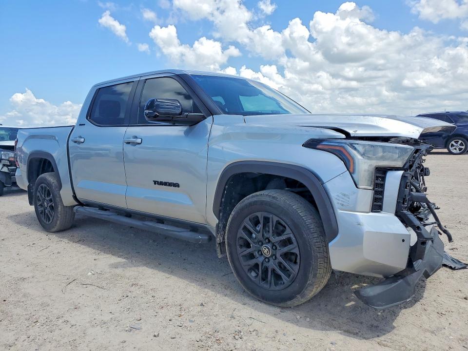 2025 Toyota Tundra VIN 5TFWA5DB0SX310790 COPART salvage auction — FRONT END, Tx - Certificate Of Title, sold $27,900 on 2026-07-21 (photo 4)