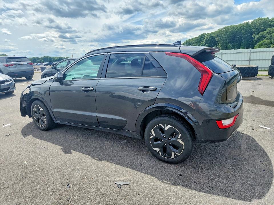 2023 Kia Niro VIN KNDCR3L14P5051586 COPART salvage auction — FRONT END, VA - CERT OF TITLE - SALVAGE, sold $2,900 on 2026-07-27 (photo 2)