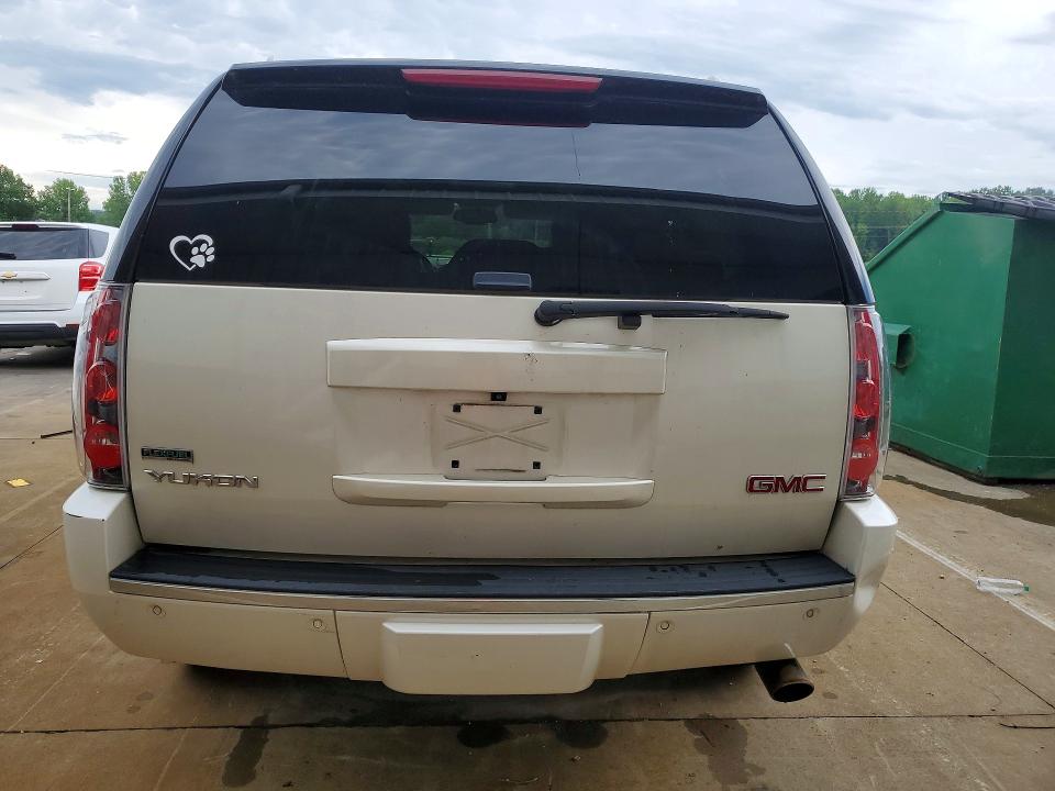2011 Gmc Yukon VIN 1GKS2EEF1BR187099 COPART salvage auction — REAR END, Ky - Certificate Of Title, sold $1,100 on 2026-07-02 (photo 6)