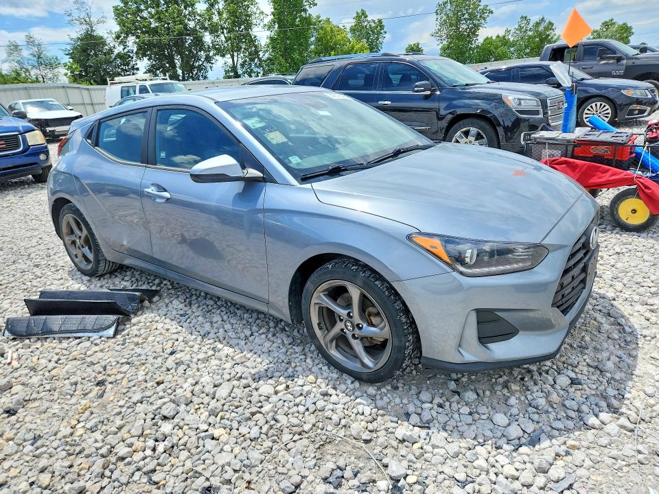 2019 Hyundai Veloster VIN KMHTG6AF3KU017669 COPART salvage auction — MINOR DENT/SCRATCHES, Mi - Dealer Only Clean Title (P), sold $6,100 on 2026-07-30 (photo 4)