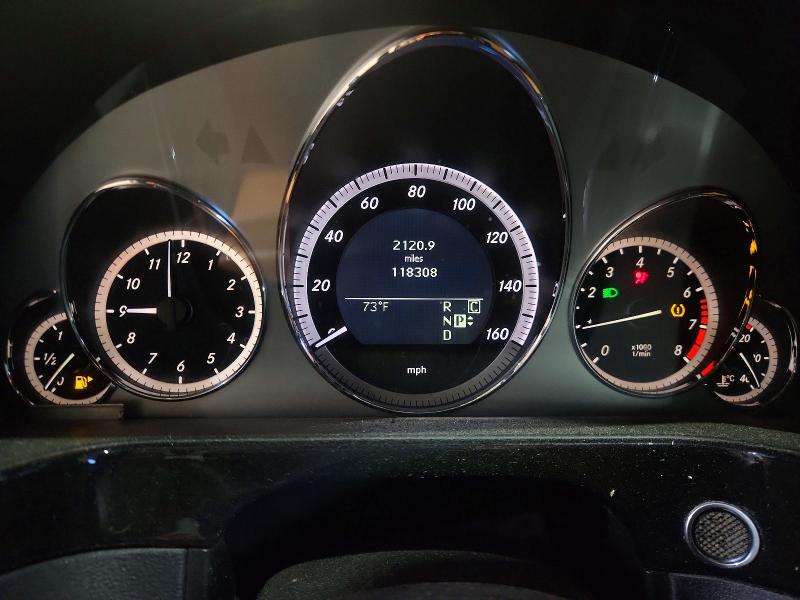 2010 Mercedes-benz E-class VIN WDDHF8HB1AA065527 COPART salvage auction — FRONT END, Nh - Cert Of Title-Rebuilt Vehicle, sold $950 on 2026-07-08 (photo 9)