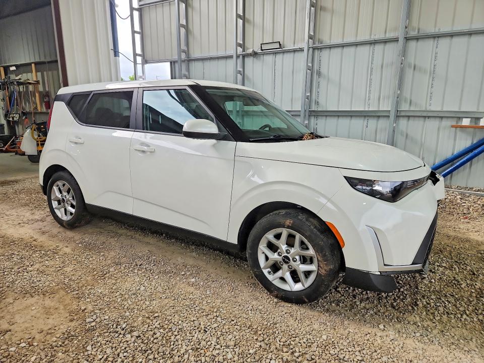 2024 Kia Soul VIN KNDJ23AUXR7233891 COPART salvage auction — FRONT END, Id - Salvage Certificate Of Title, sold $2,750 on 2026-07-22 (photo 4)