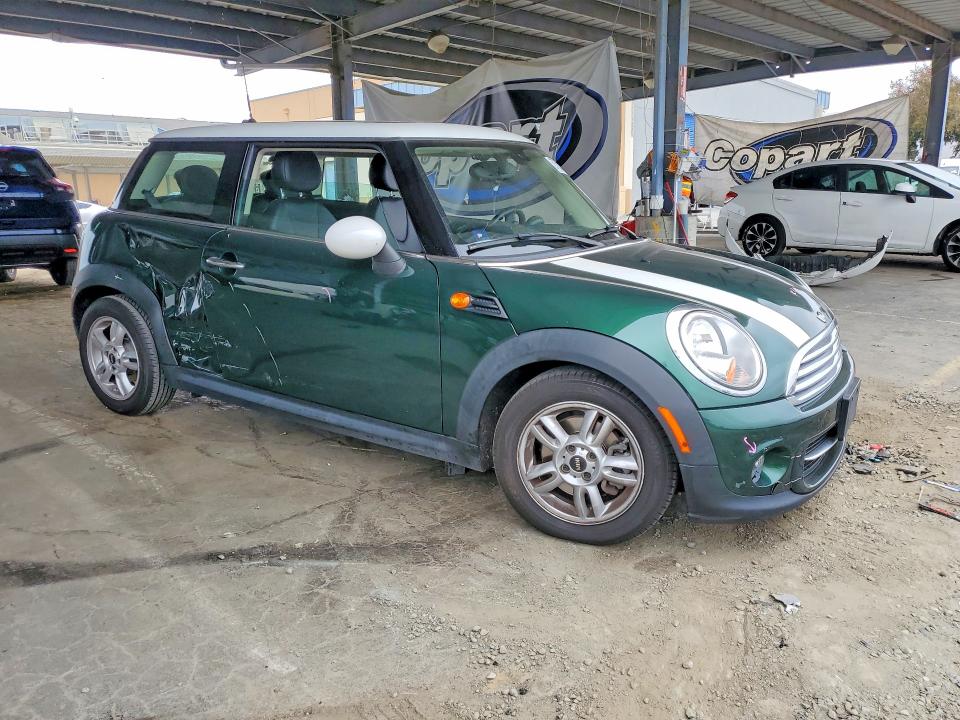 2013 Mini Cooper VIN WMWSU3C50DT679260 COPART salvage auction — SIDE, Ca - Salvage Certificate, sold $100 on 2026-07-09 (photo 4)