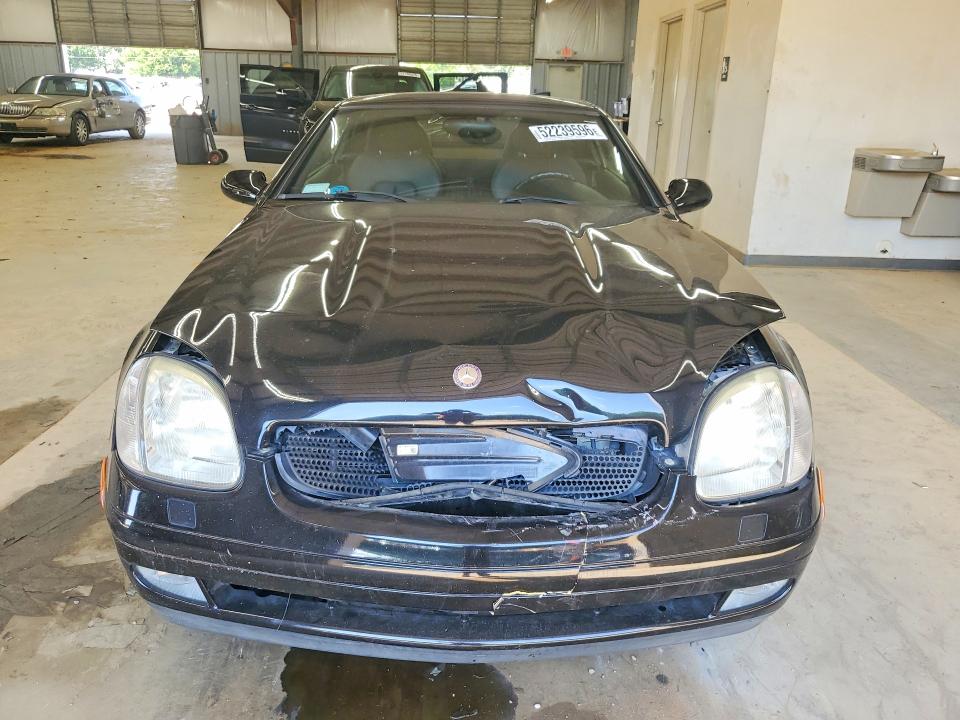 1999 Mercedes-benz Slk-klasse VIN WDBKK47F0XF095699 COPART salvage auction — FRONT END, Nc - Salvage Certificate Of Title, sold $775 on 2026-07-15 (photo 5)