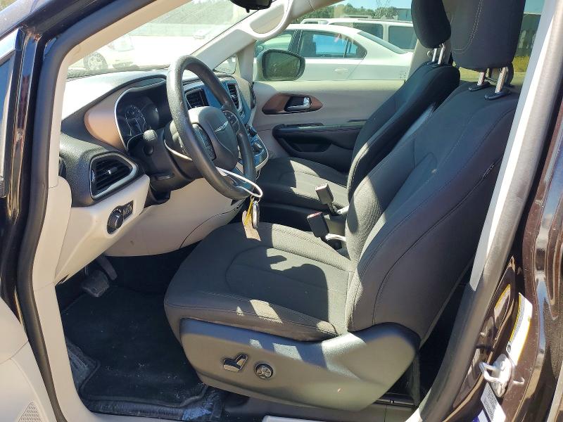 2017 Chrysler Pacifica VIN 2C4RC1DG6HR577208 COPART salvage auction — REAR END, CA - SALVAGE CERTIFICATE, sold $60 on 2026-07-24 (photo 7)