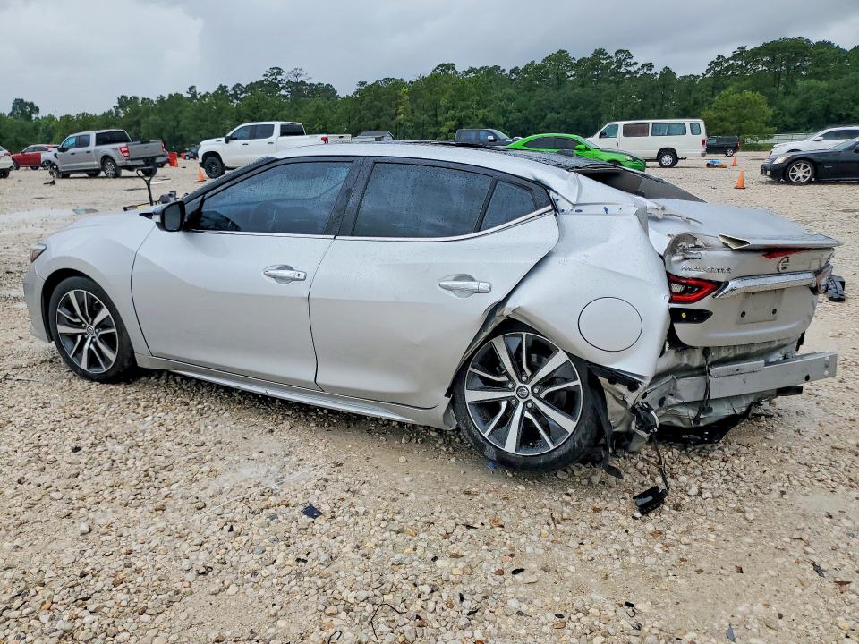 2020 Nissan VIN 1N4AA6DV1LC373020 COPART salvage auction — REAR END, Tx - Salvage Vehicle Title, sold $1,950 on 2026-07-24 (photo 2)