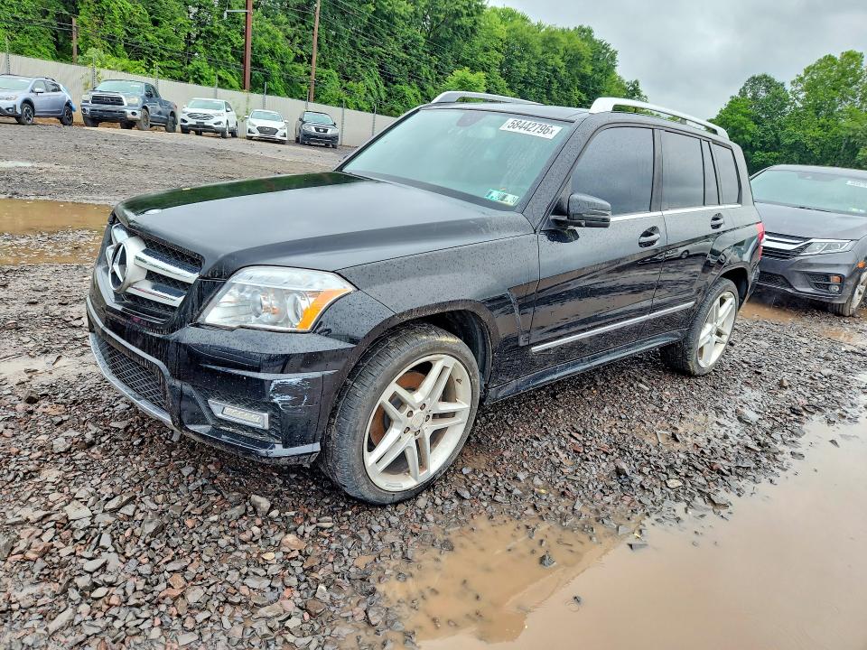 2011 Mercedes-benz Glk-class VIN WDCGG8HB7BF527915 COPART salvage auction — MINOR DENT/SCRATCHES, Mt - Certificate Of Title, sold $1,650 on 2026-07-22 (photo 1)